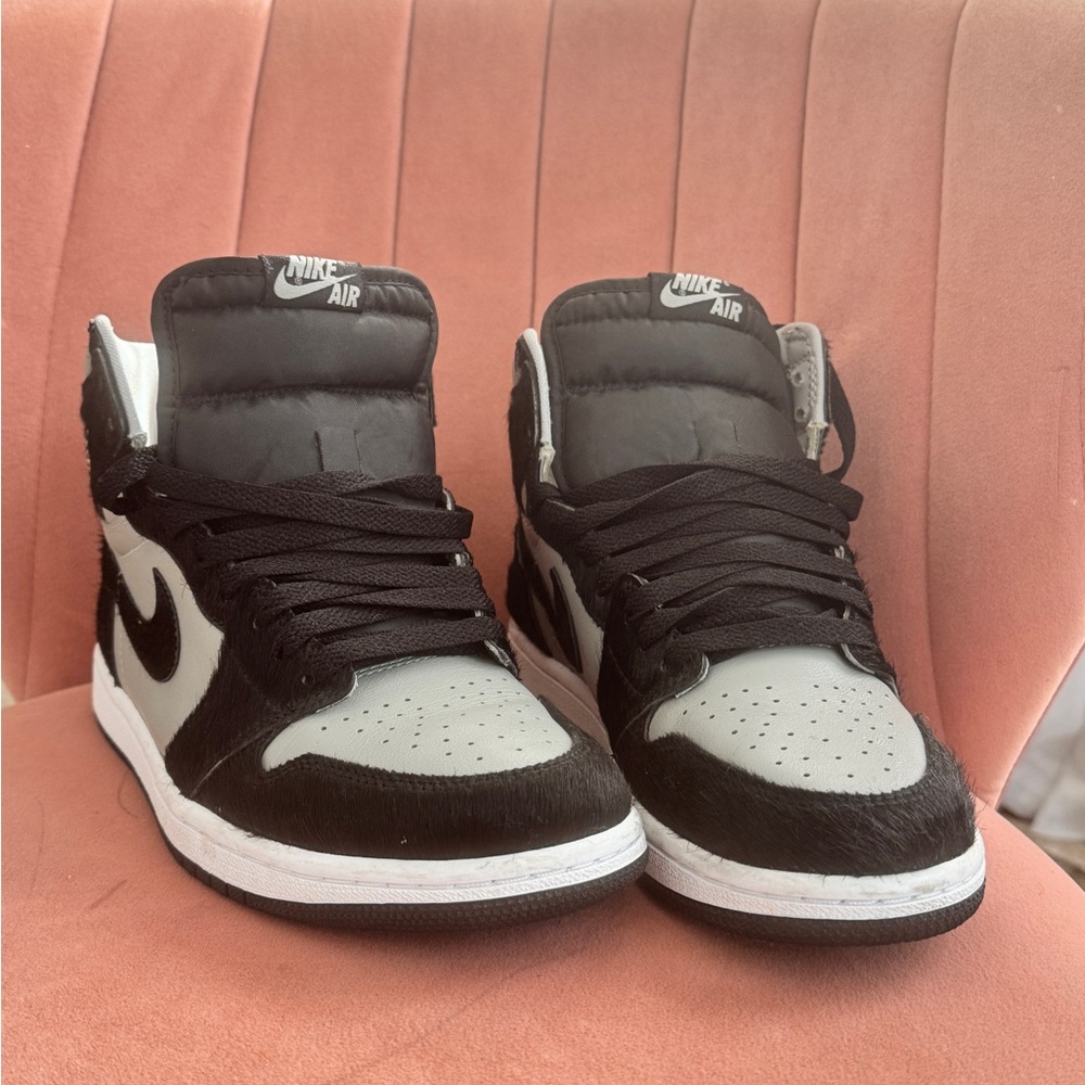 Women Air Jordan 1 Retro HI OG - Picture 3 of 8